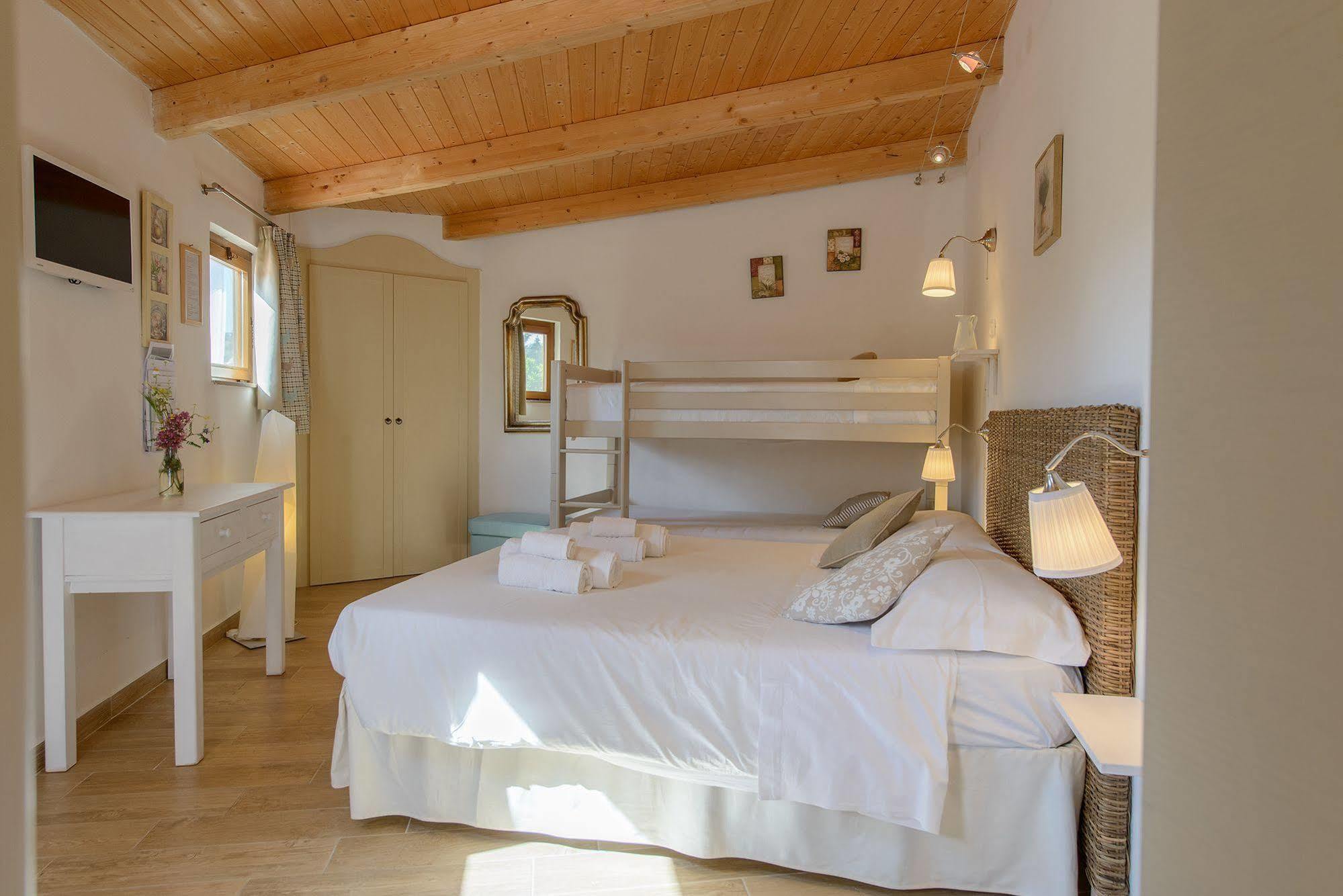 Gli Aranci Bed and Breakfast Agropoli Eksteriør billede
